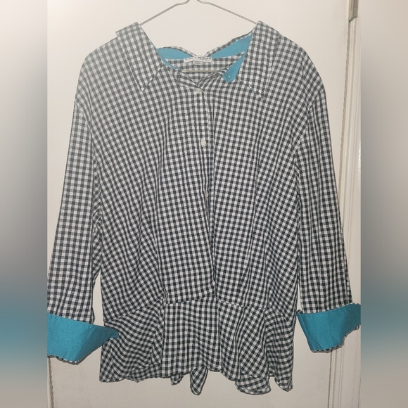 Kate & Mallory Designs top - Picture 1 of 3